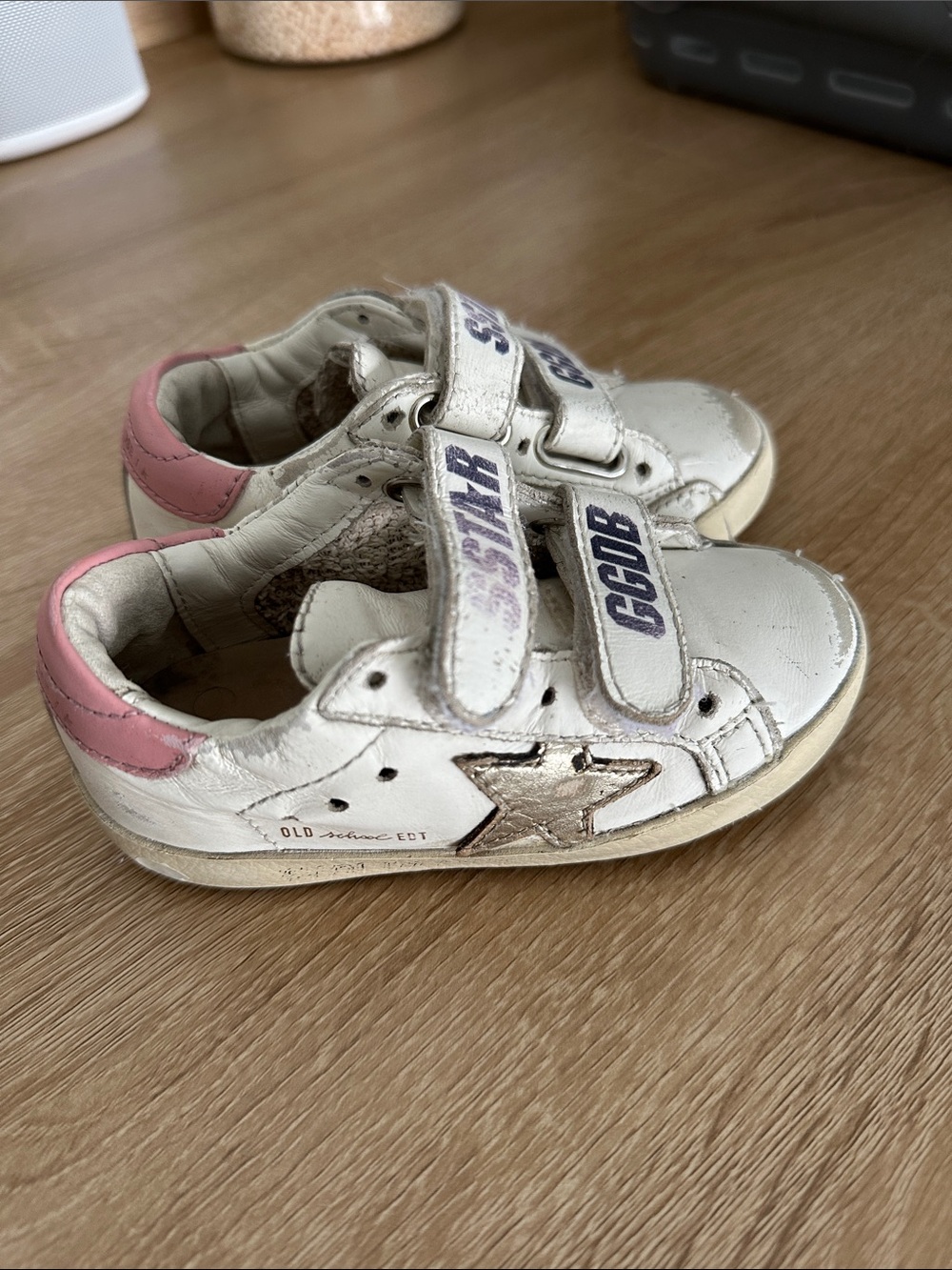 Golden Goose Kids Old School Velcro Sneakers White & Pink size 22